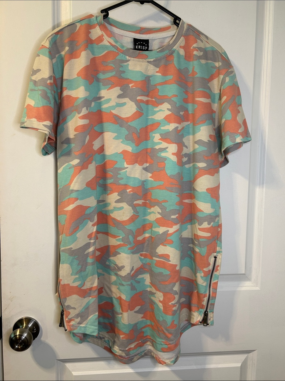 KRISP Short Sleeve Camo Tee — Coral & Mint